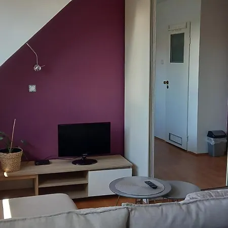 Domek Pod Sosnami Pokoje 2-3 Osobowe Privat bolig *